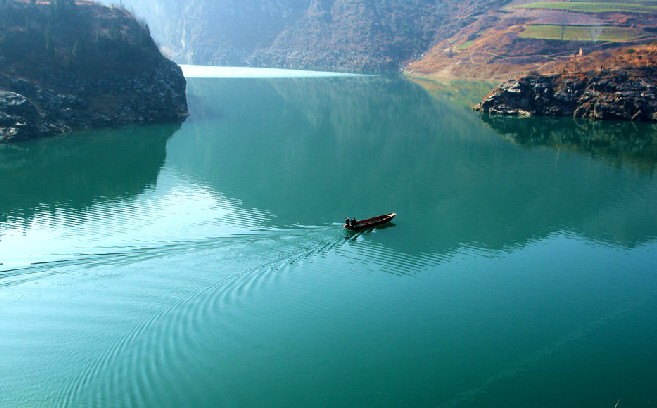 商洛景点：仙娥湖